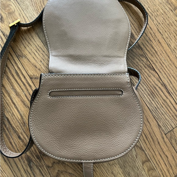 Chloe Marcie- Small Crossbody Bag - Picture 5 of 6